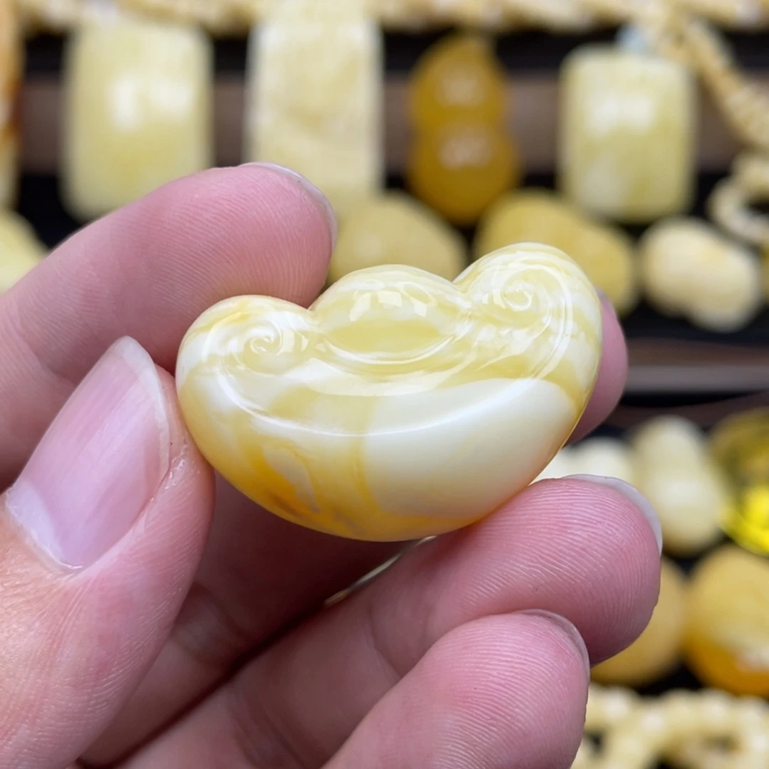 琥珀未镶嵌裸石琥珀蜜蜡