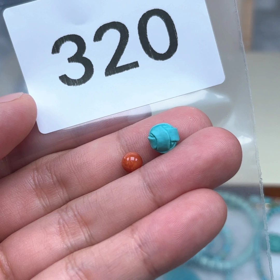 南红玛瑙未镶嵌珠宝奇石
