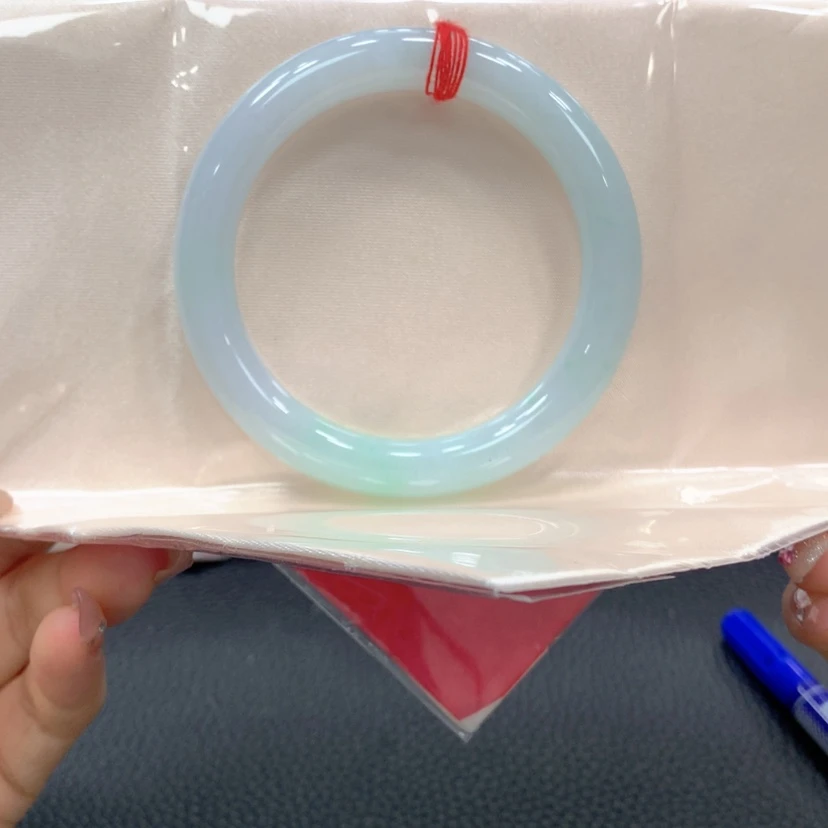 【闪购商品】翡翠手镯未镶嵌翡翠