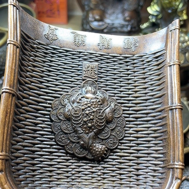 全是铜铜铜器铜器