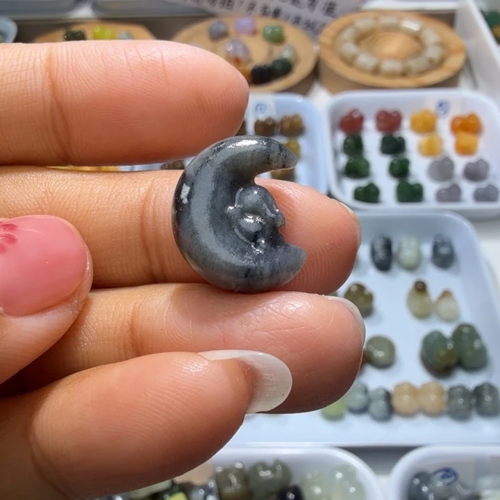 和田玉未镶嵌珠宝奇石