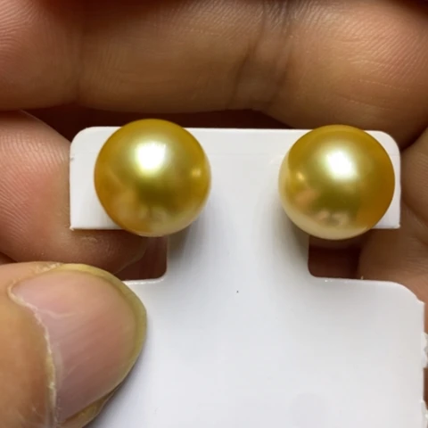 耳饰海水珍珠18K金镶嵌