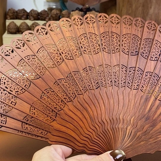 老山檀香大把苏扇带底座