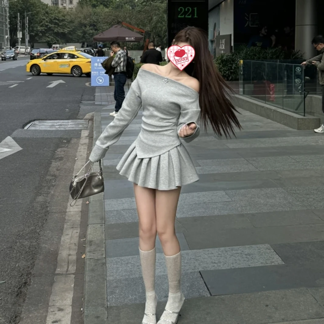 2025春夏新款韩系不规则斜领灰色长袖上衣高腰百褶半身短裙两件套