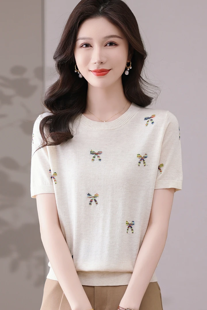 【天丝】夏季新款女士圆领短袖T恤显瘦洋气针织绣花百搭薄款宽松