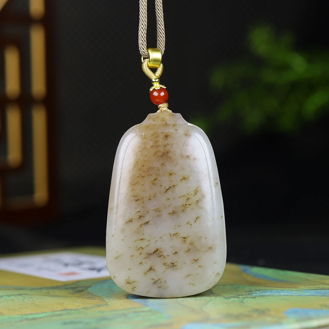 103038和田玉且末料平安牌挂件