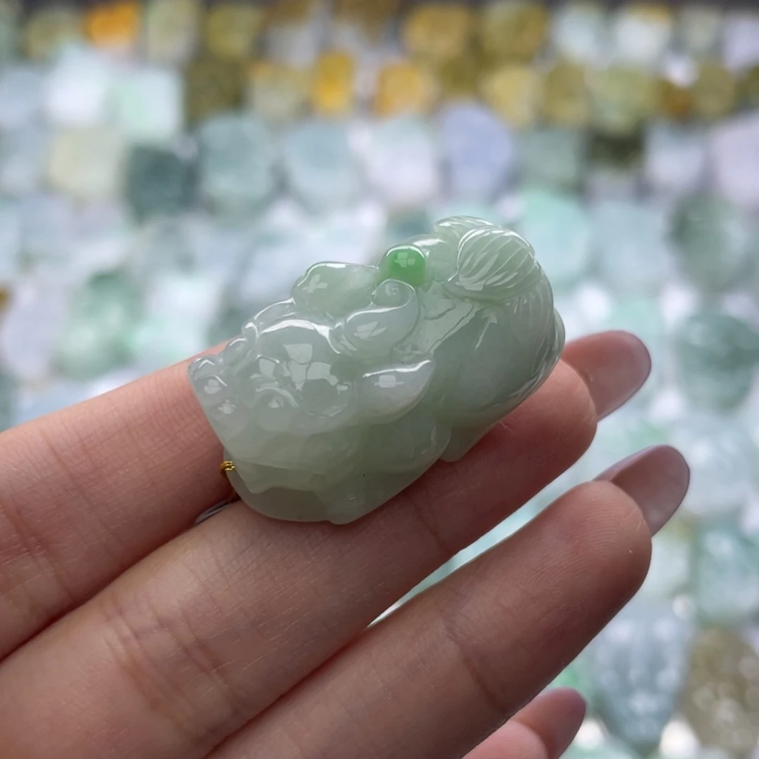 颈饰未镶嵌翡翠貔貅43