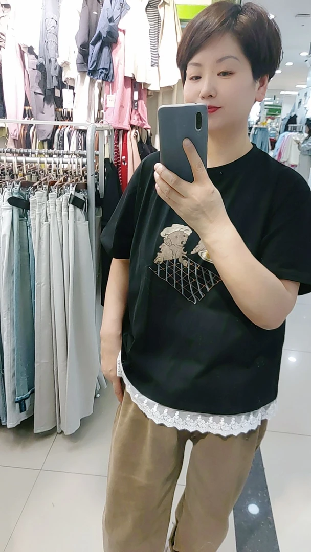 晶姐家下纱边短袖黑白两色夏季黑色
