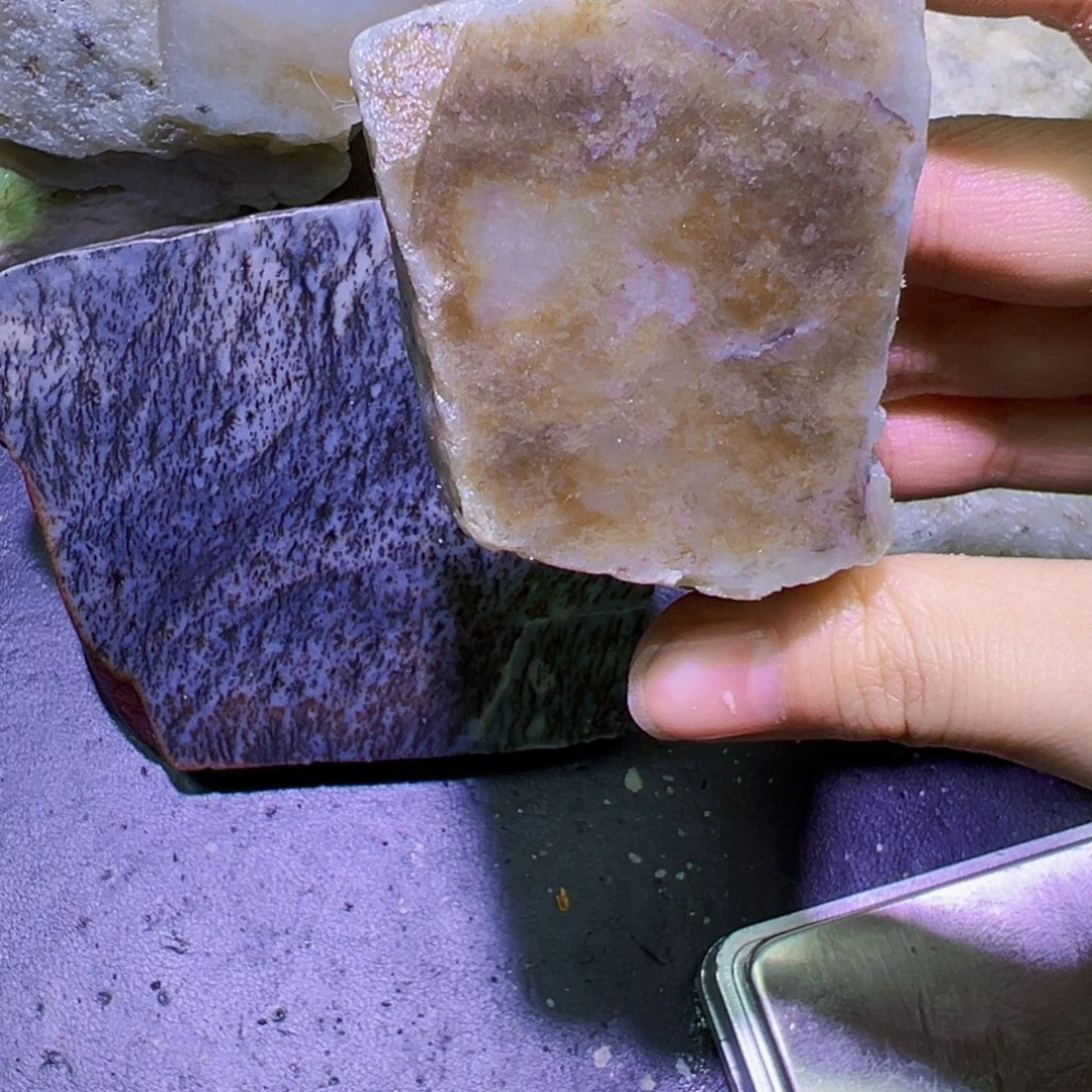 和田玉（糖玉）未镶嵌珠宝半成品