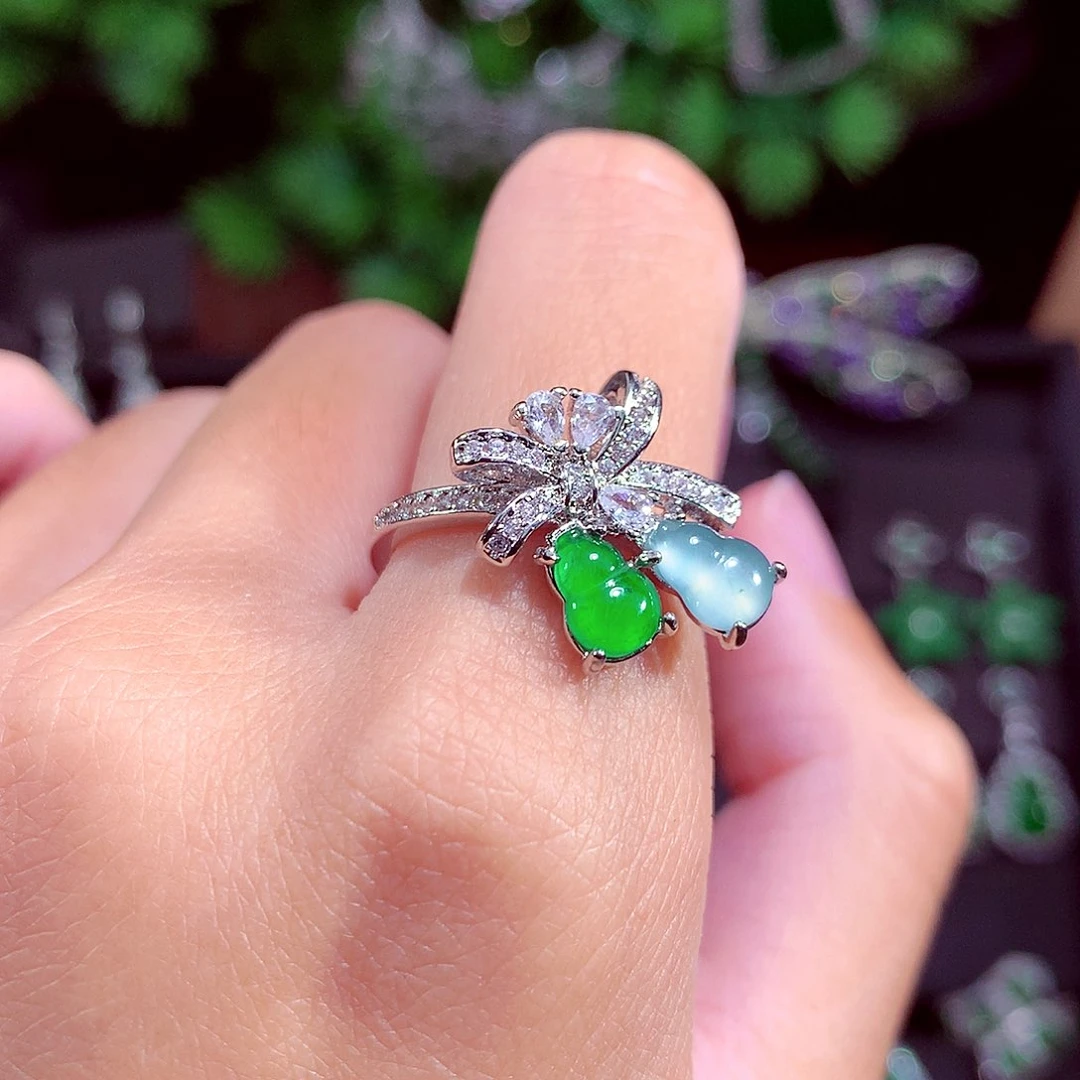 颈饰未镶嵌翡翠天然