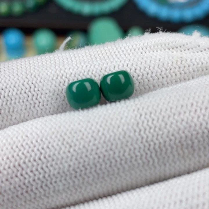 高瓷全玉华7mm老型一对福利