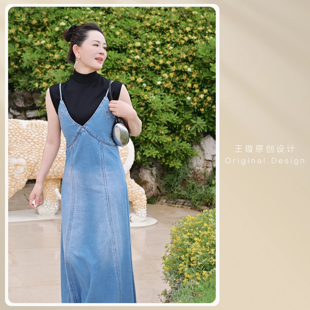 羽扇牛仔连衣裙 肩带不可调节王璇原创设计