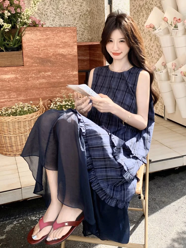 （希希）巨好看的无袖格子2025新款今年流行爆款不规则背心裙6091#