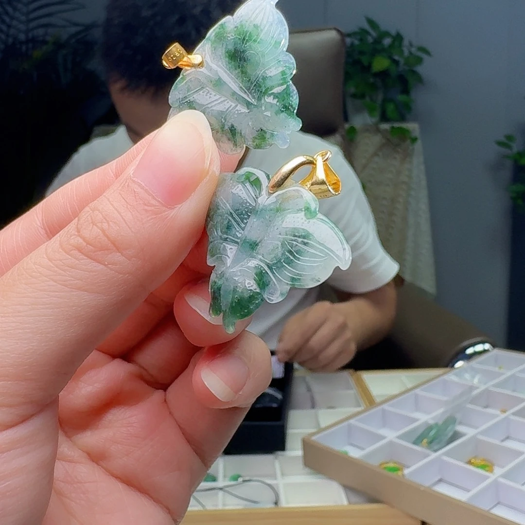 翡翠银S925镶嵌吊坠(不含链)多样性发货其一