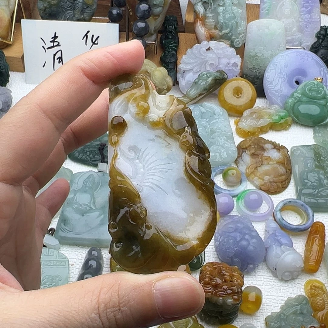 定制翡翠未镶嵌翡翠