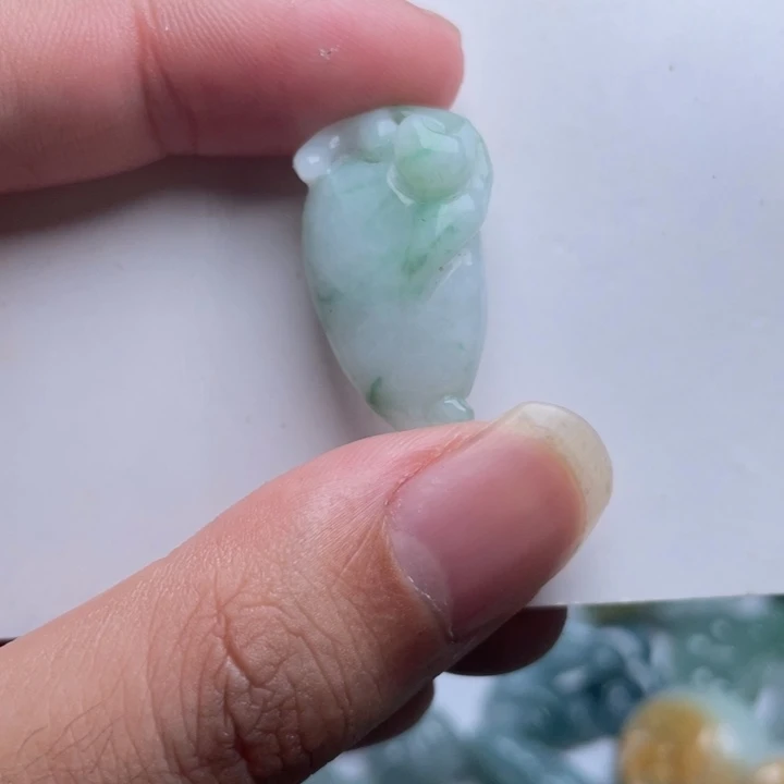 翡翠未镶嵌吊坠(不含链)翡翠