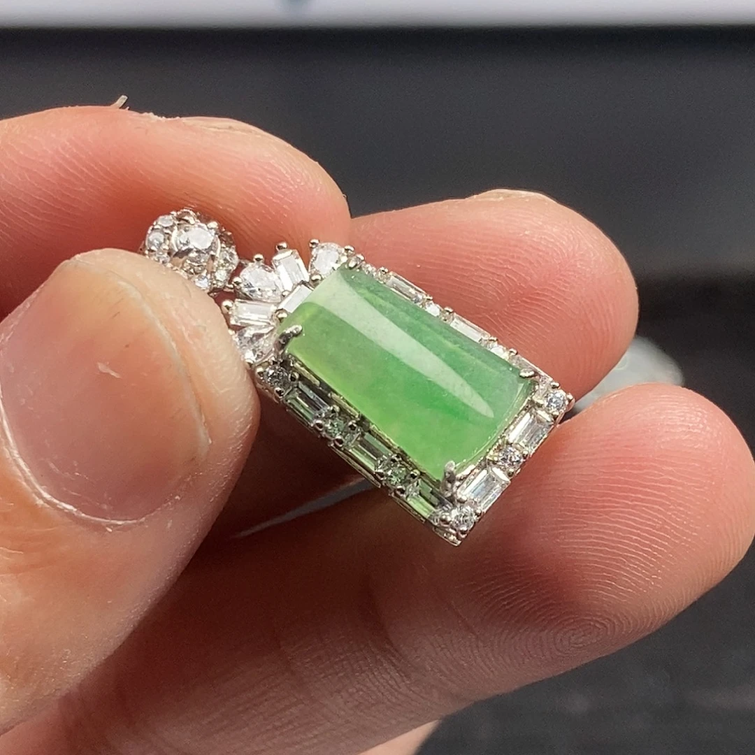 翡翠银S925镶嵌颈饰