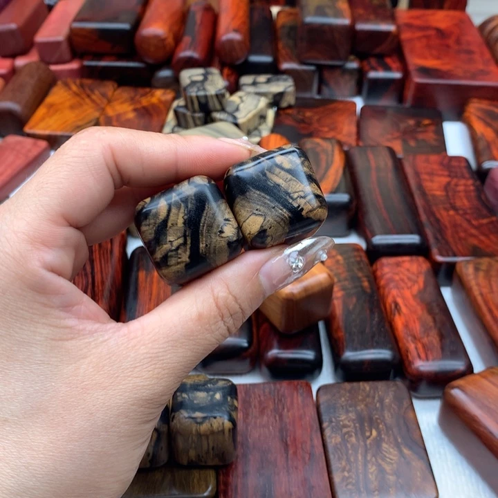 东非黑黄檀（紫光檀）C*