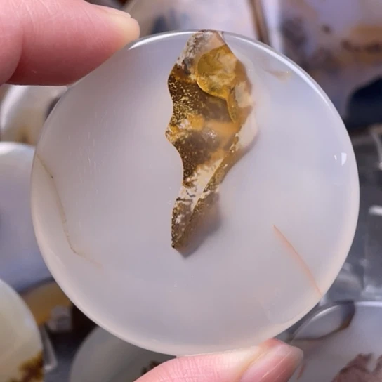 玛瑙/玉髓吊坠(赠链)未镶嵌