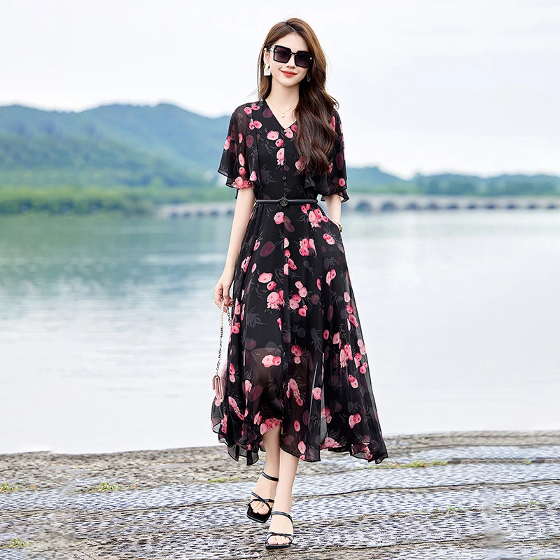 年夏季新款气质时尚优雅印花设计轻薄透气飘逸领蕾丝连衣裙长裙