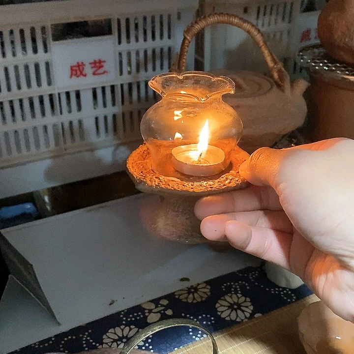 瓷片荷花的人真的有什么东西吗