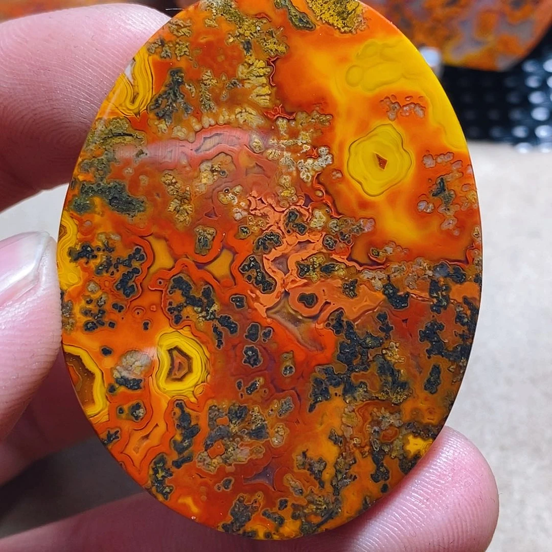 玛瑙/玉髓颈饰未镶嵌浩*