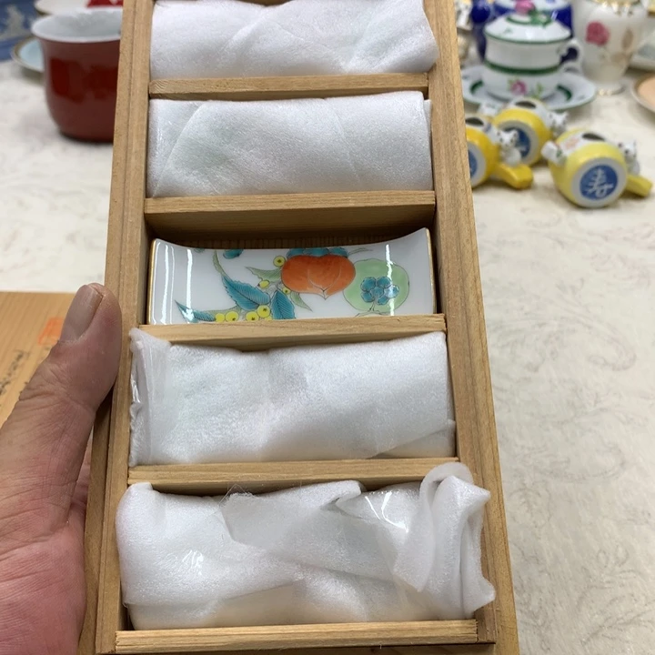 瓷片哈哈哈哈哈哈