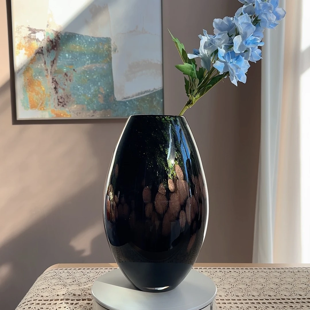 琉璃黑色洒金琉璃花瓶