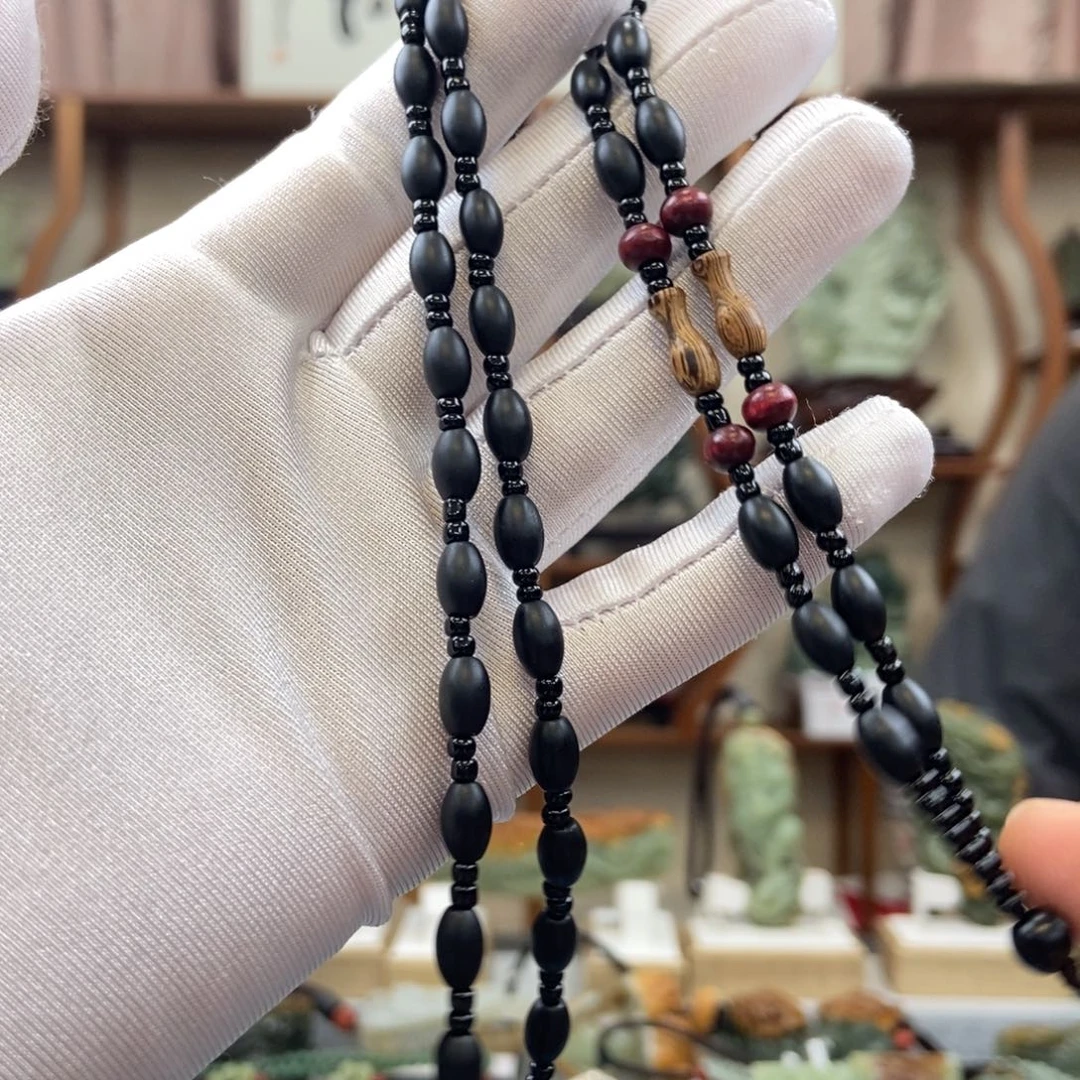 黑曜岩未镶嵌颈饰