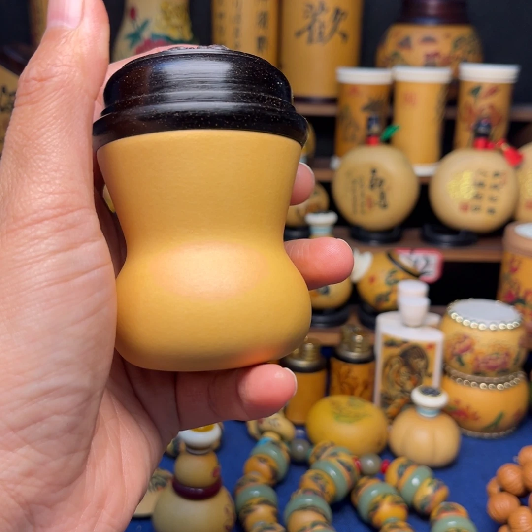 萬***學大叶紫檀（黑酸枝木类）