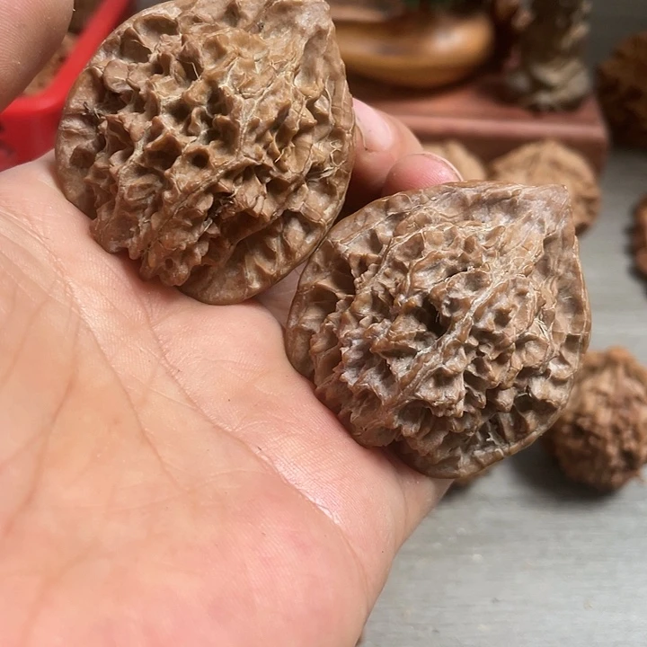 【闪购商品】文玩核桃吊坠?*康龙鳞官帽45尺1111111111111