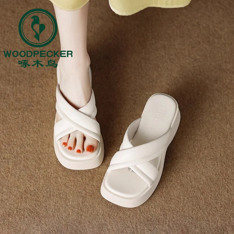 啄木鸟绝美增高超火厚底凉拖鞋女外穿时尚百搭2025夏季网红半拖鞋
