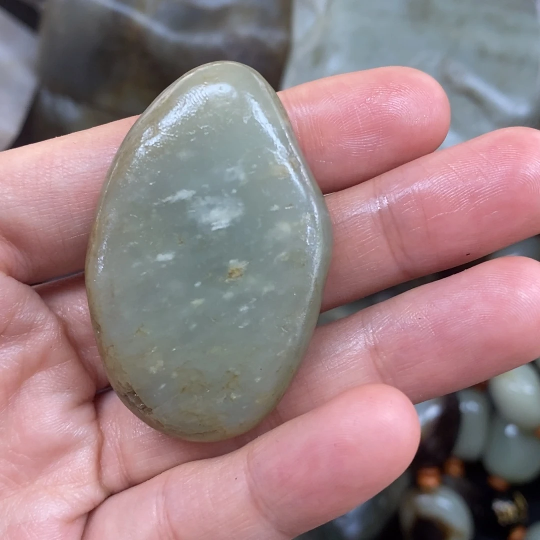 未镶嵌和田玉（糖玉）挂件