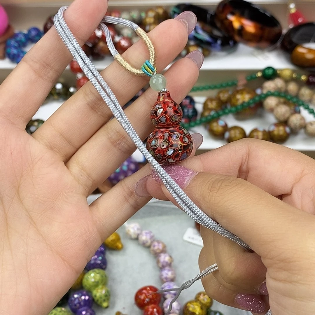 ****座山屿大漆葫芦……………………