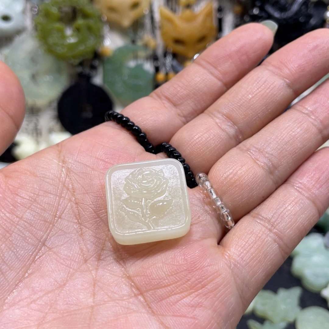 【闪购商品】岫玉未镶嵌颈饰元***喵75吊坠