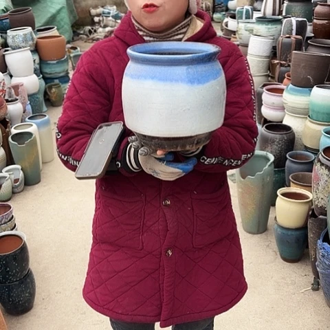 口19高20瑕疵盆子。