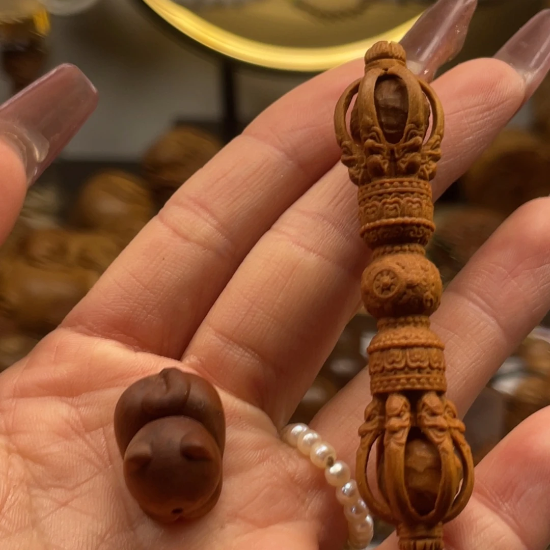 檀香木Q**?老山檀香老山檀香