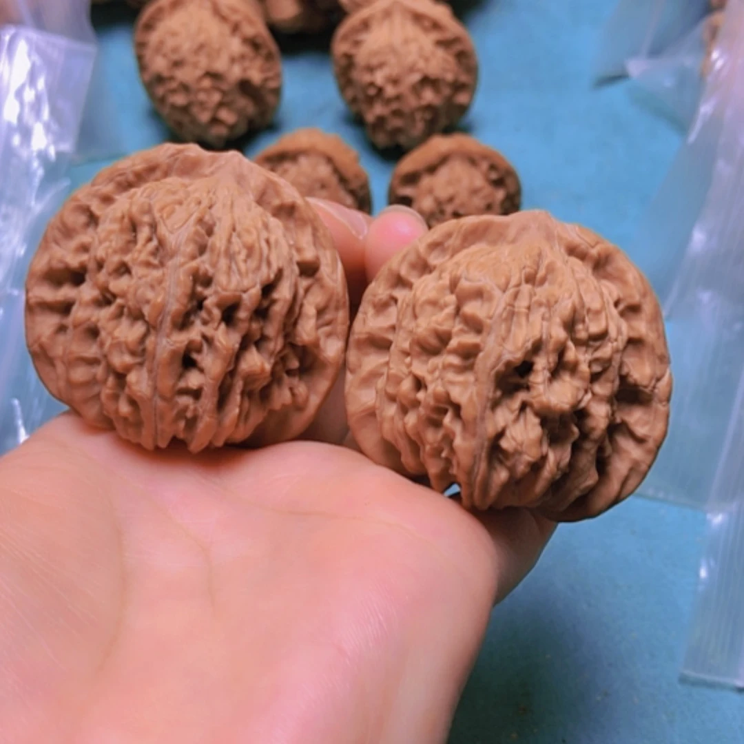 【闪购商品】核桃摆件46四座楼全品