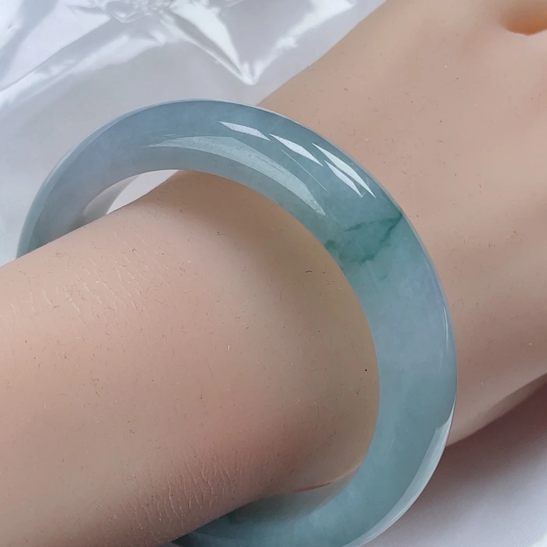 翡翠手镯未镶嵌缅甸翡翠手镯55圈