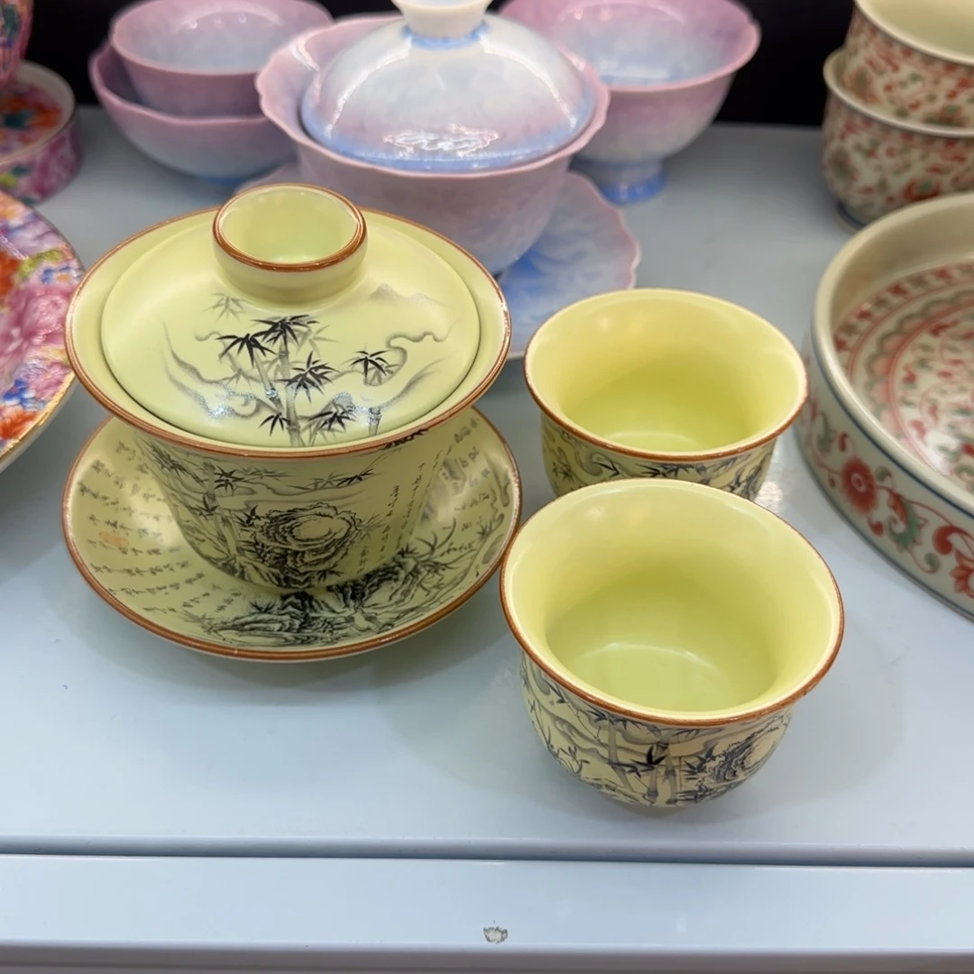 这些盖碗真好看！！！