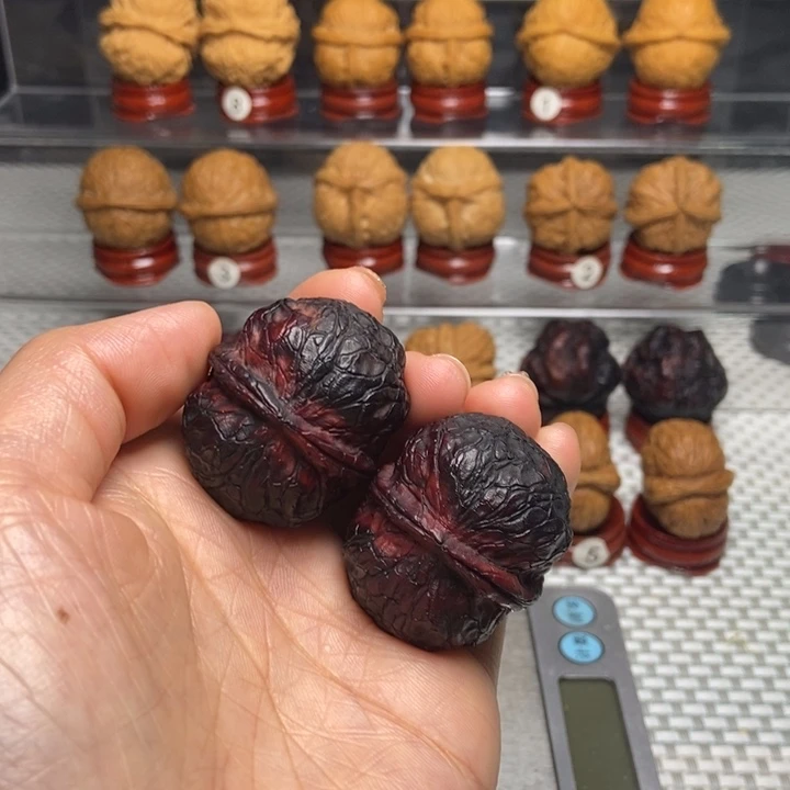 文玩核桃把件25玄武元宝七彩