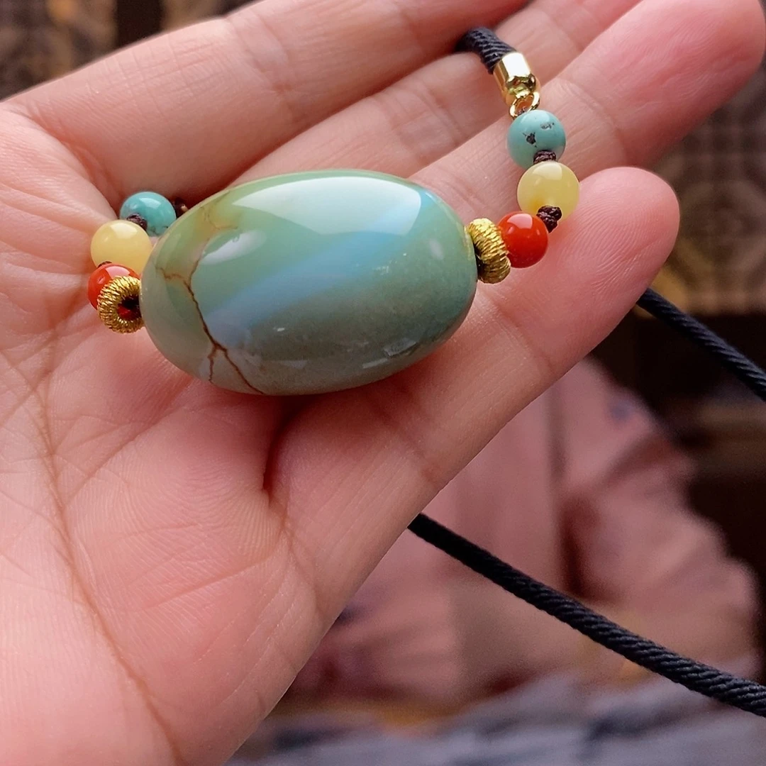 未镶嵌绿松石珠宝奇石