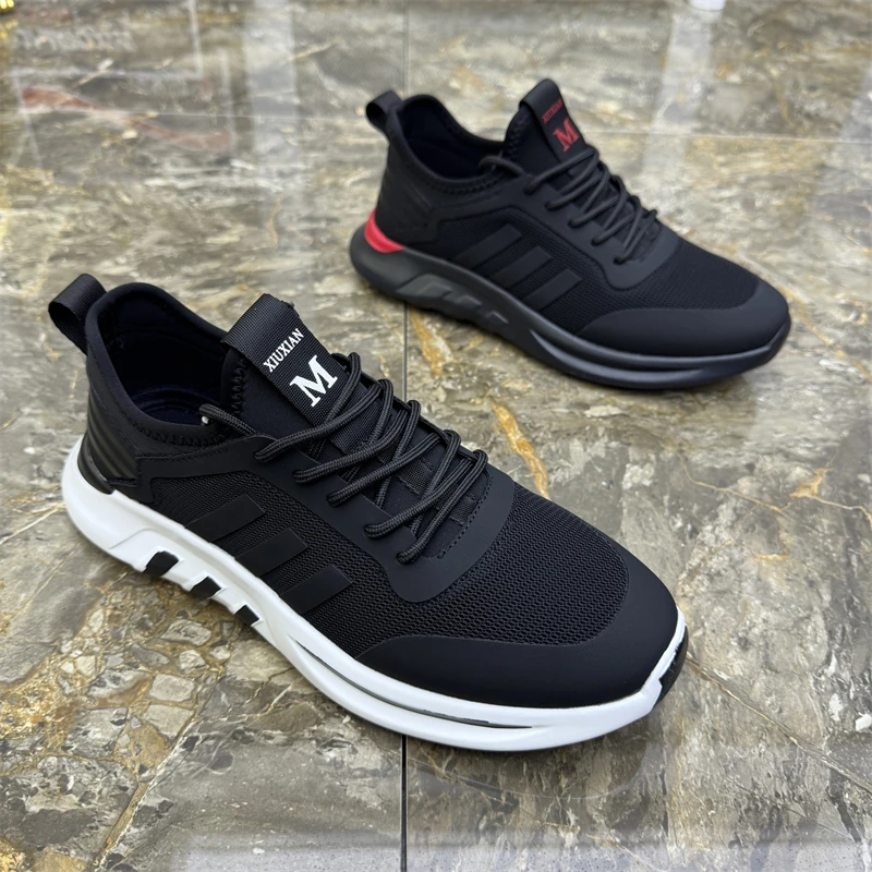 2025男鞋春季潮鞋新款潮流百搭运动休闲鞋深色网面透气防臭鞋子男