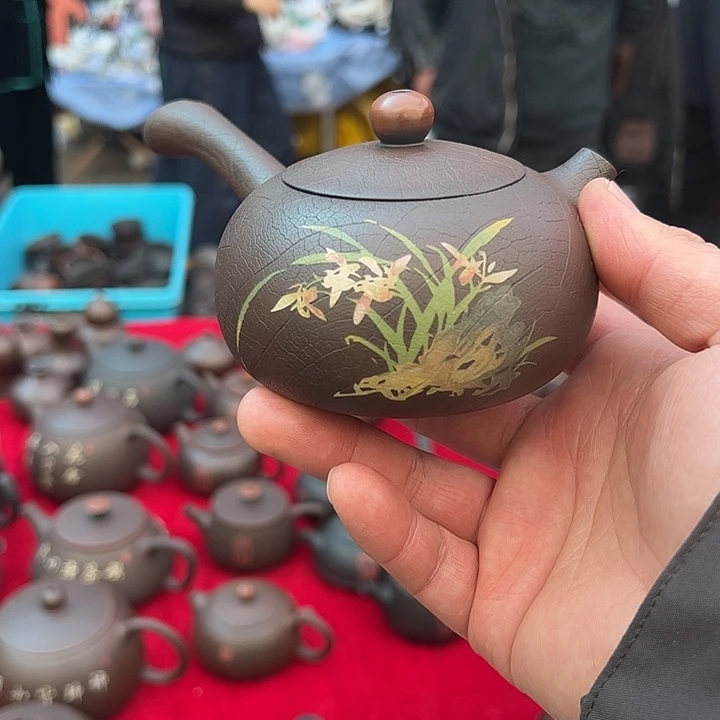 浅****建水紫陶侧把西施壶福利出清特价