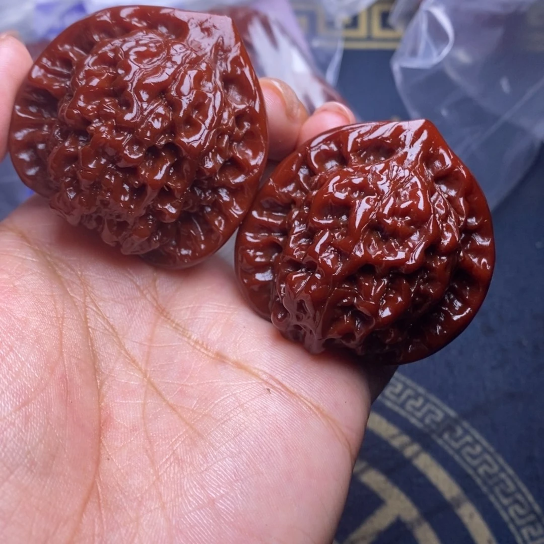 文玩核桃吊坠官帽 47