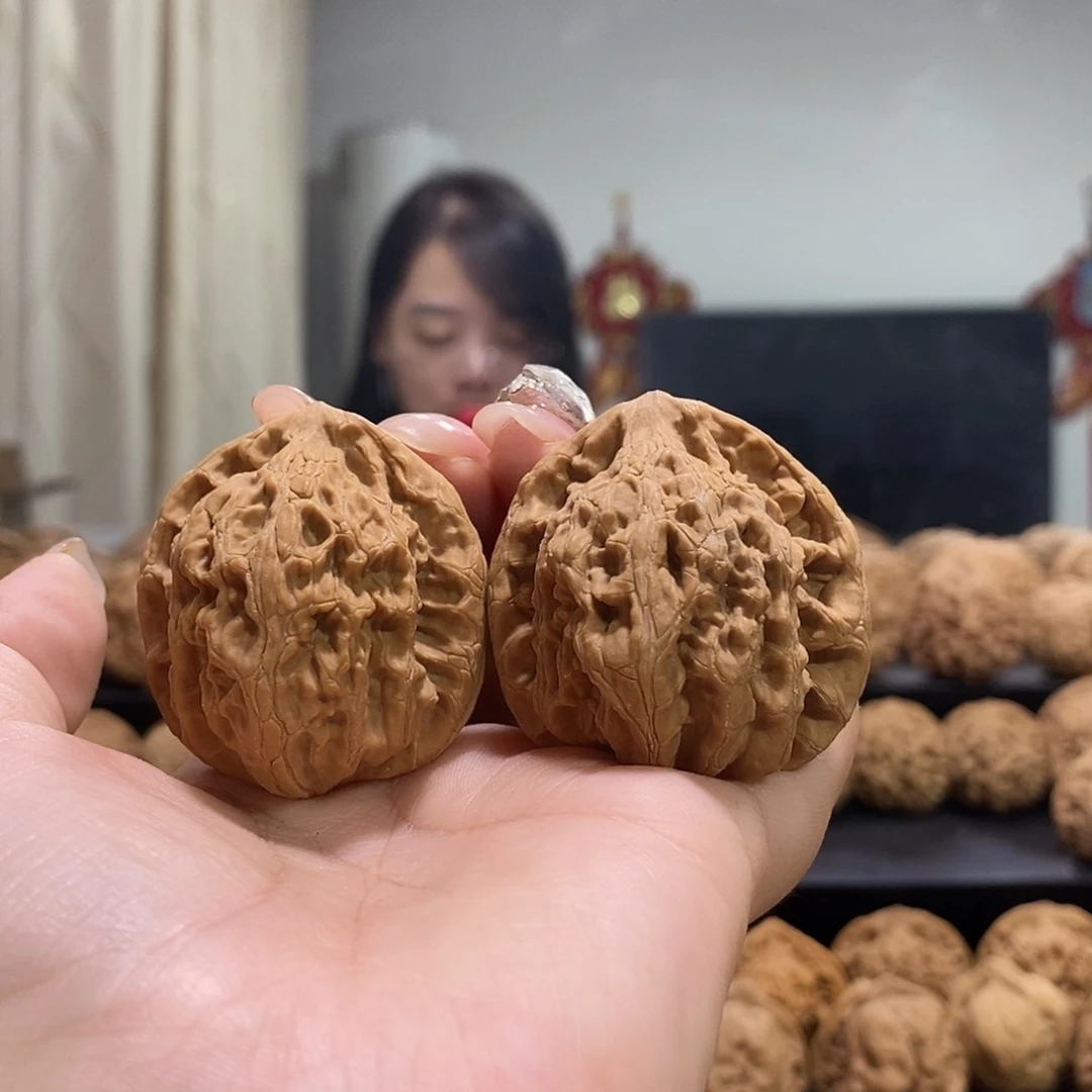 把件文玩核桃40玄武狮子头