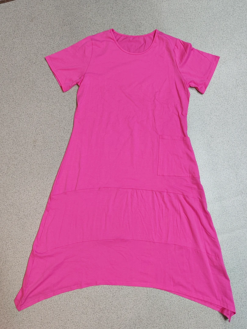 清风酷女郎广州棉布圆领斜边短袖连衣裙