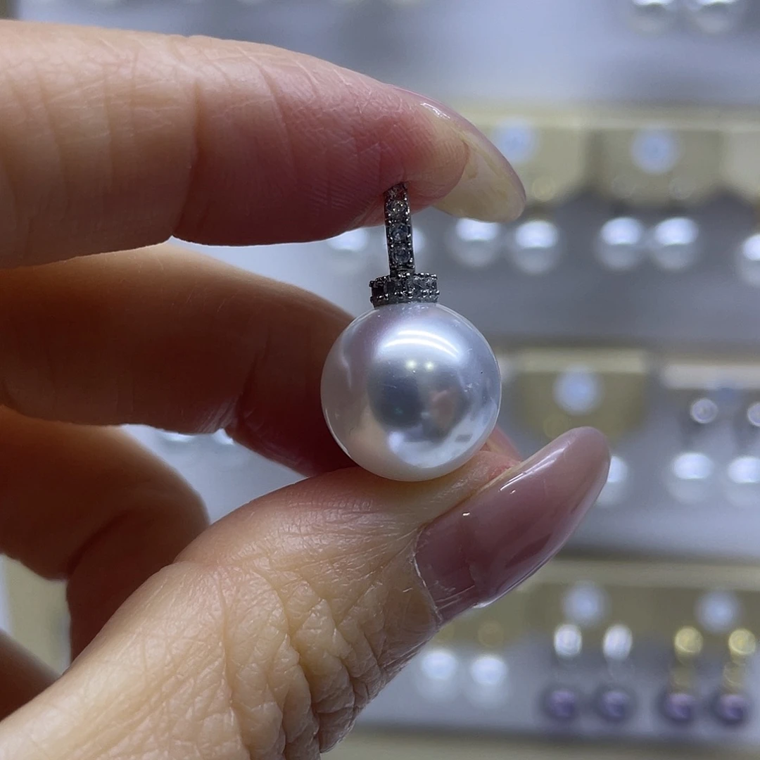 未镶嵌淡水珍珠颈饰