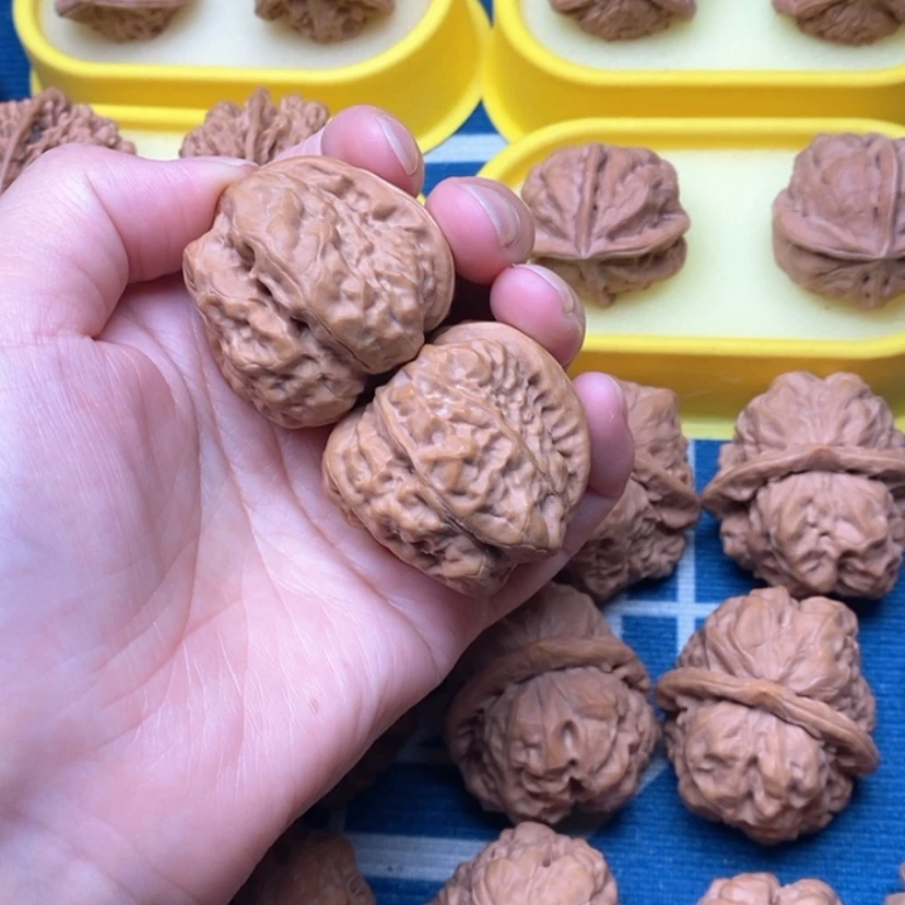 【闪购商品】手串/手链核桃边40蛤蟆头