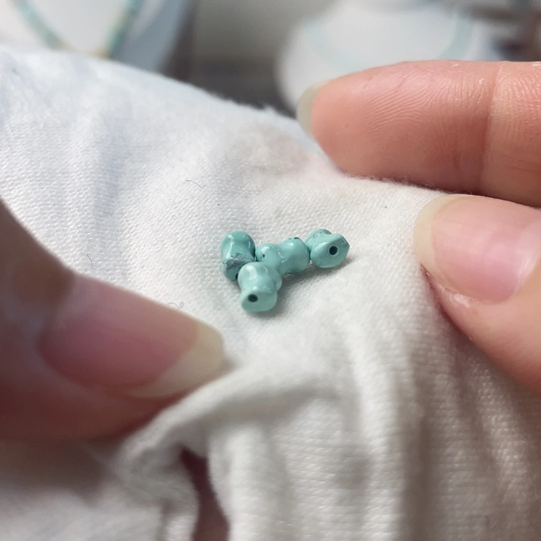 南红玛瑙配饰未镶嵌